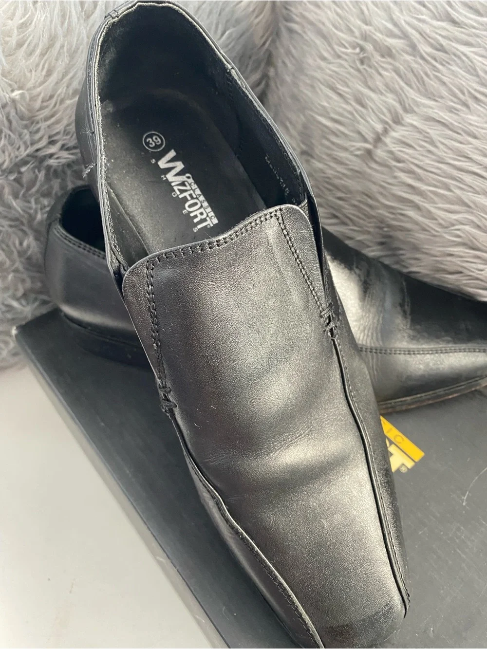 Wizfort elegant black
